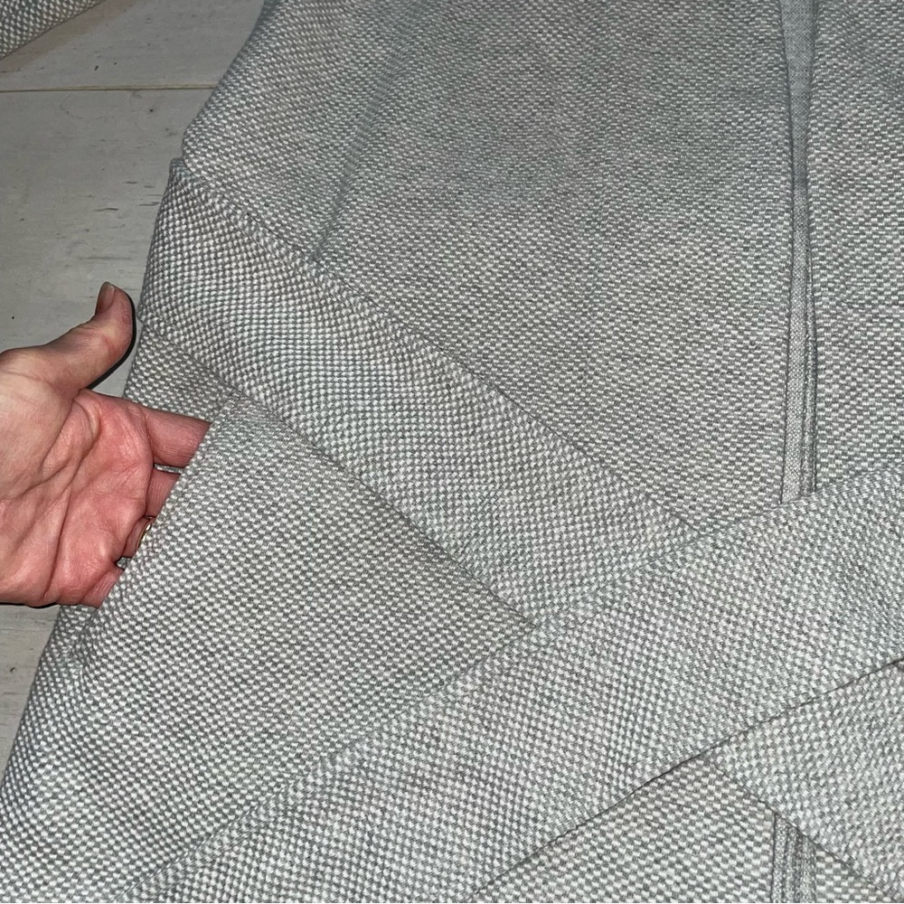 Banana Republic Gray Women's Wrap Cardigan Tie Belt Sz M Loose Fit Side Pockets - Picture 5 of 10